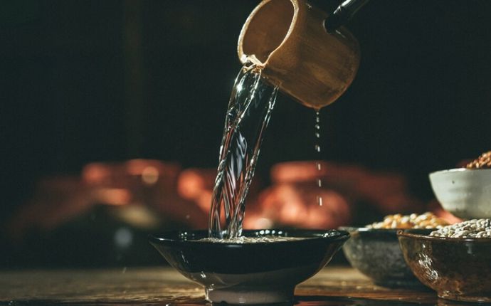 白酒行业新趋势：酱香型白酒...